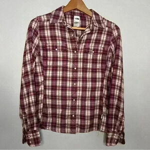 The North Face Women’s S/P Flannel Long Sleeve Snap Up Gray & Purple Plaid Shirt